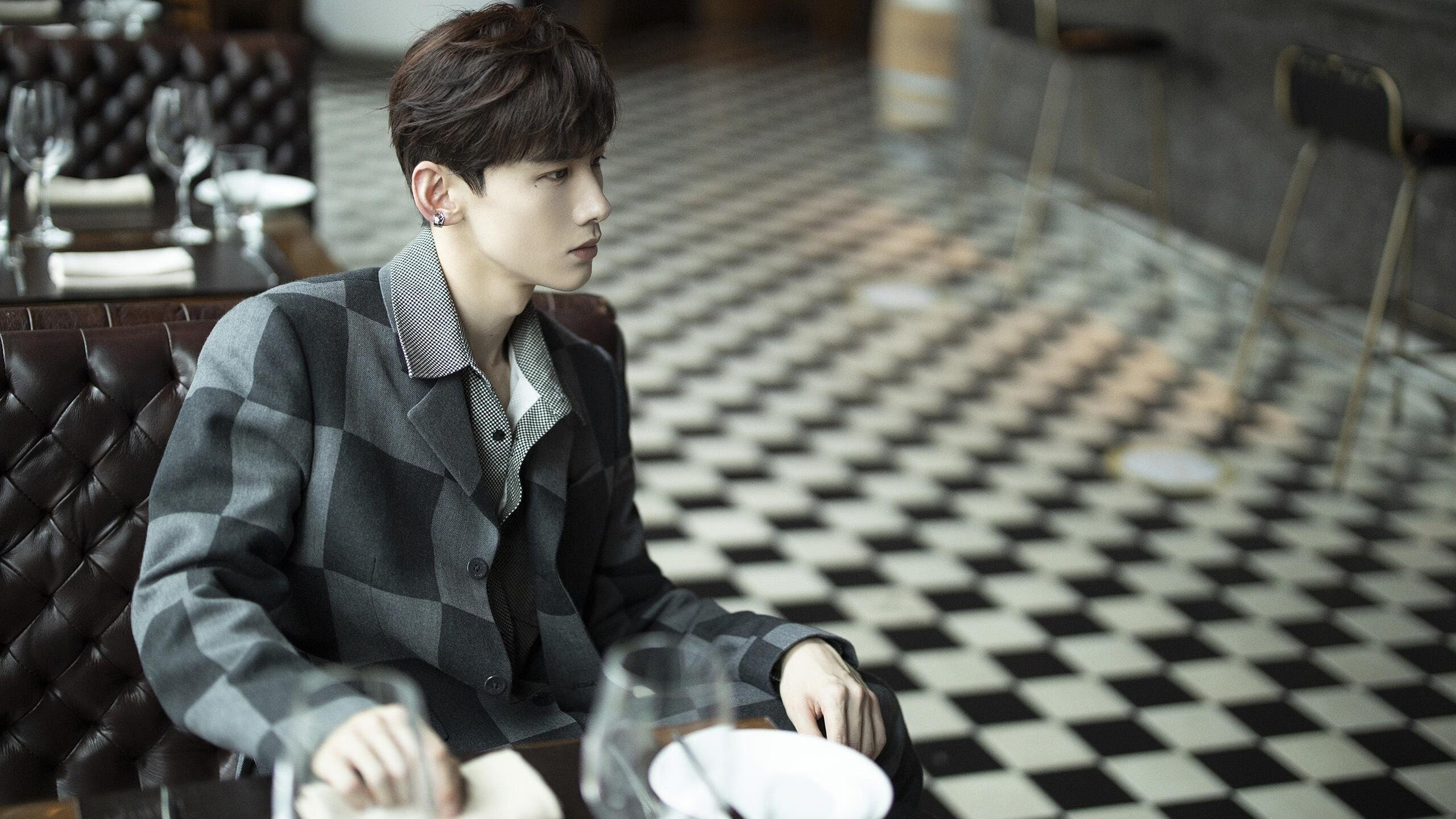 九游app下载中心-格雷琴·沃尔什连续打破赛道纪录，格雷沃斯