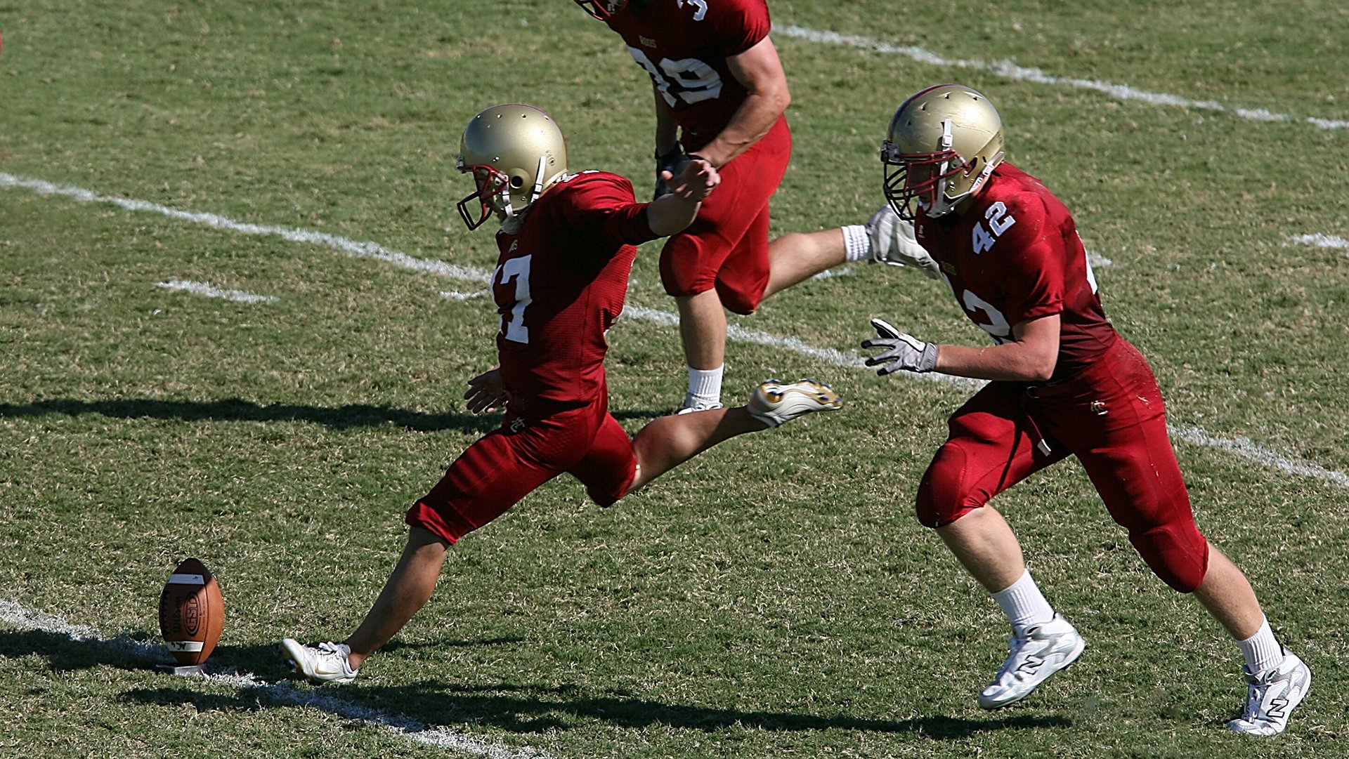 九游官网-河南等地打造足球产业集群，促进更多就业和经济增长，河南的职业足球队